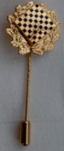 Anstecknadel gold mit Kranz